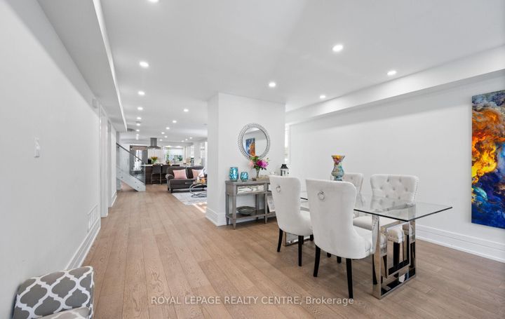 Photo 3 at 1071 Westmount Avenue, Lakeview, Mississauga