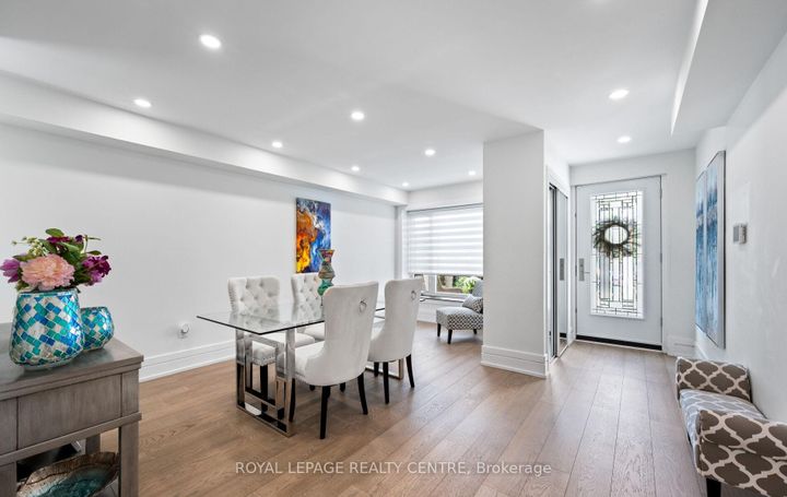Photo 4 at 1071 Westmount Avenue, Lakeview, Mississauga