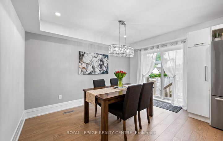 Photo 13 at 1071 Westmount Avenue, Lakeview, Mississauga