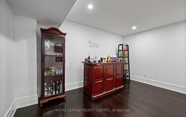 Photo 24 at 1071 Westmount Avenue, Lakeview, Mississauga