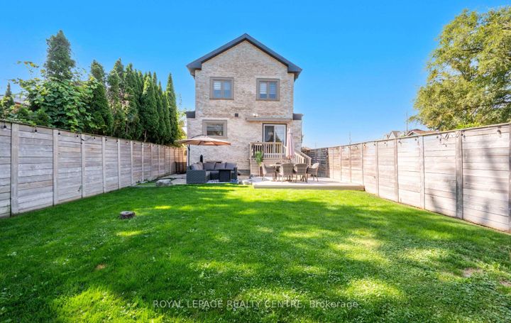 Photo 28 at 1071 Westmount Avenue, Lakeview, Mississauga