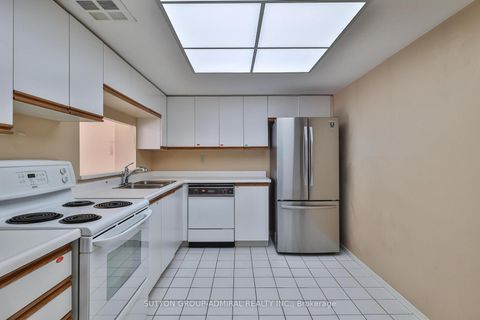Photo 6 at 308 - 7420 Bathurst Street, Brownridge, Vaughan