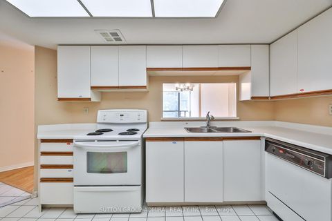 Photo 9 at 308 - 7420 Bathurst Street, Brownridge, Vaughan