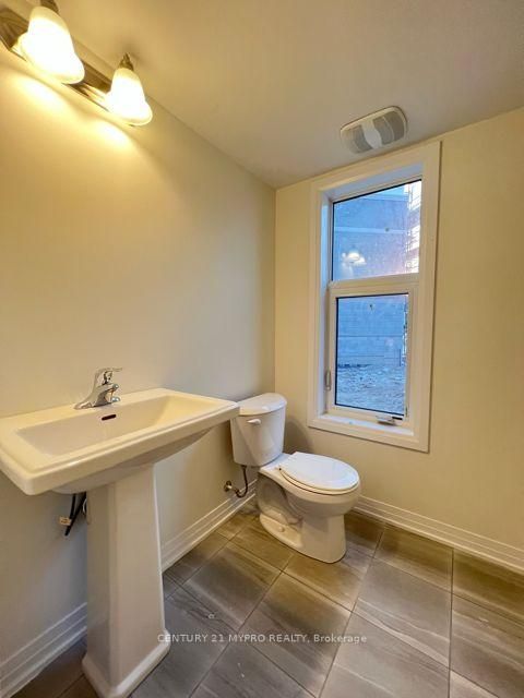 Photo 7 at 56 Millman Lane, Rural Richmond Hill, Richmond Hill