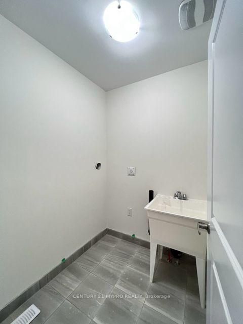 Photo 8 at 56 Millman Lane, Rural Richmond Hill, Richmond Hill