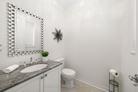 Photo 16 at 30 Bannockburn Drive, Vellore Village, Vaughan