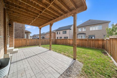 Photo 39 at 30 Bannockburn Drive, Vellore Village, Vaughan
