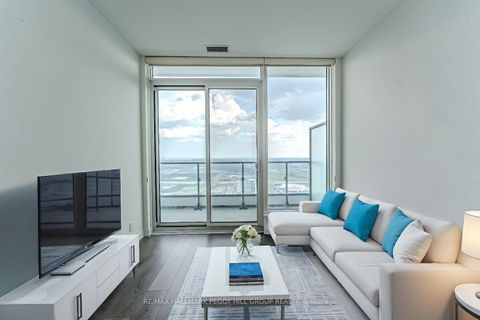 Photo 3 at PH05 - 5 Buttermill Avenue, Vaughan Corporate Centre, Vaughan Photo 3 at PH05 - 5 Buttermill Avenue, Vaughan Corporate Centre, Vaughan