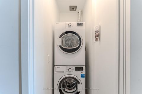 Photo 9 at PH05 - 5 Buttermill Avenue, Vaughan Corporate Centre, Vaughan Photo 9 at PH05 - 5 Buttermill Avenue, Vaughan Corporate Centre, Vaughan