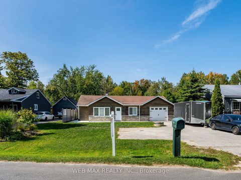 Photo 3 at 206 Parkview Drive, Gilford, Innisfil