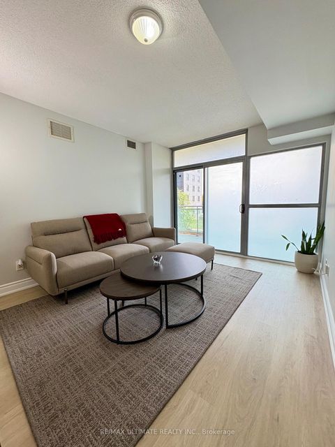 Photo 7 at 207 - 2464 Weston Road, Weston, Toronto
