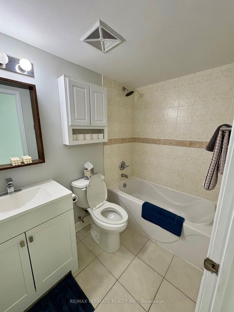 Photo 13 at 207 - 2464 Weston Road, Weston, Toronto