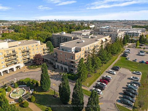 Photo 1 at 415 - 2502 Rutherford Road, Maple, Vaughan