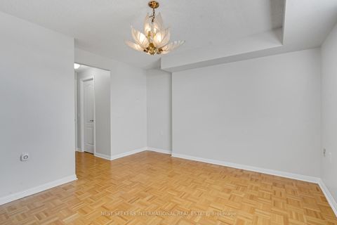 Photo 16 at 415 - 2502 Rutherford Road, Maple, Vaughan