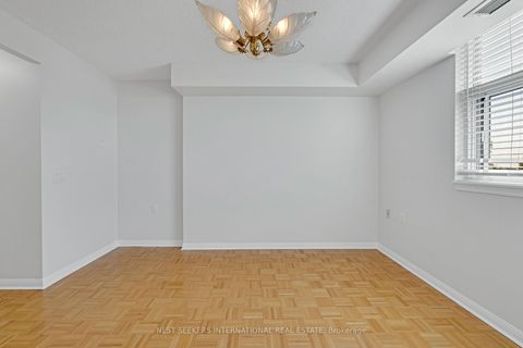 Photo 17 at 415 - 2502 Rutherford Road, Maple, Vaughan