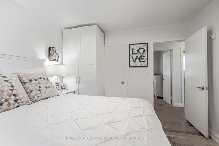 Photo 19 at 2105 Maplewood Drive, Brant, Burlington