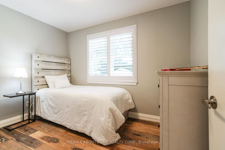 Photo 20 at 2105 Maplewood Drive, Brant, Burlington