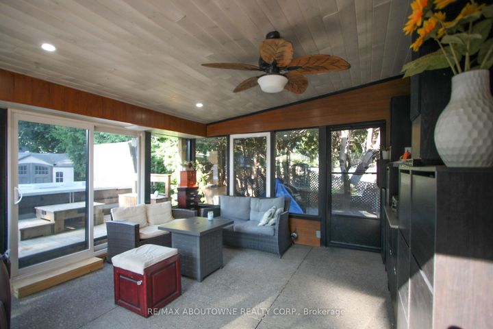 Photo 23 at 2105 Maplewood Drive, Brant, Burlington