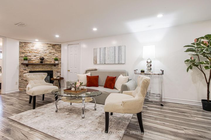 Photo 26 at 2105 Maplewood Drive, Brant, Burlington