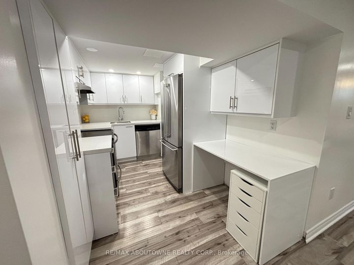 Photo 30 at 2105 Maplewood Drive, Brant, Burlington