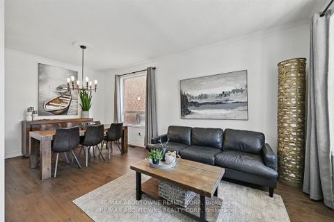 Photo 2 at 2536 Bracken Drive, WM Westmount, Oakville