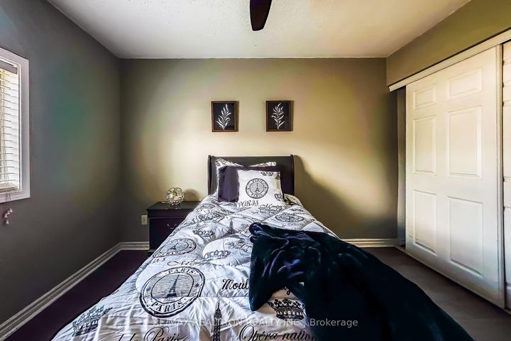Photo 35 at 214 Graburn Ave Avenue, Central, Oshawa