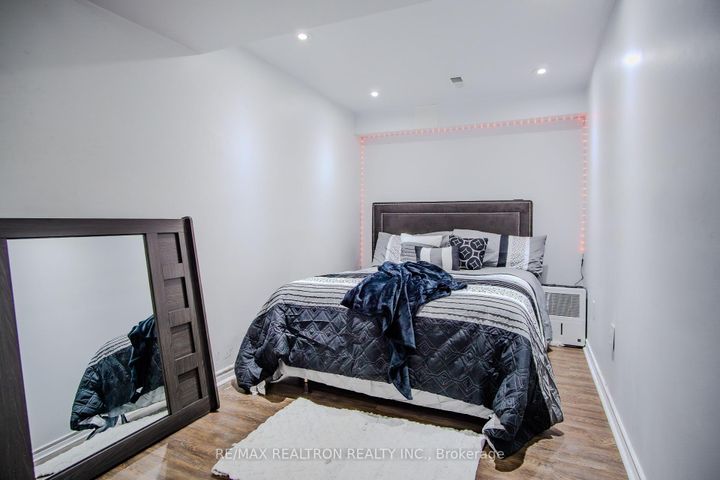 Photo 44 at 214 Graburn Ave Avenue, Central, Oshawa