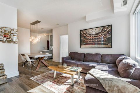 Photo 2 at 701 - 35 Balmuto Street, Bay Street Corridor, Toronto Photo 2 at 701 - 35 Balmuto Street, Bay Street Corridor, Toronto