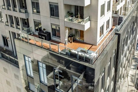 Photo 5 at 701 - 35 Balmuto Street, Bay Street Corridor, Toronto
