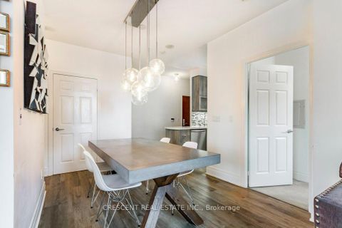 Photo 19 at 701 - 35 Balmuto Street, Bay Street Corridor, Toronto Photo 19 at 701 - 35 Balmuto Street, Bay Street Corridor, Toronto