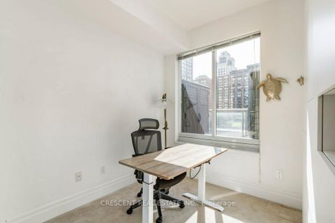 Photo 24 at 701 - 35 Balmuto Street, Bay Street Corridor, Toronto Photo 24 at 701 - 35 Balmuto Street, Bay Street Corridor, Toronto