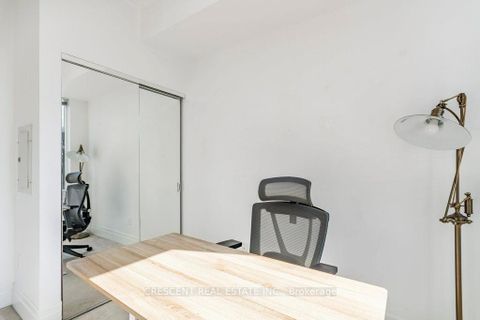 Photo 26 at 701 - 35 Balmuto Street, Bay Street Corridor, Toronto