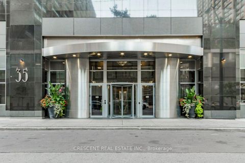 Photo 31 at 701 - 35 Balmuto Street, Bay Street Corridor, Toronto