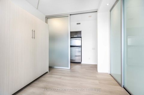 Photo 11 at 3808 - 33 Charles Street E, Yonge Corridor, Toronto