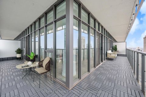 Photo 15 at 3808 - 33 Charles Street E, Yonge Corridor, Toronto
