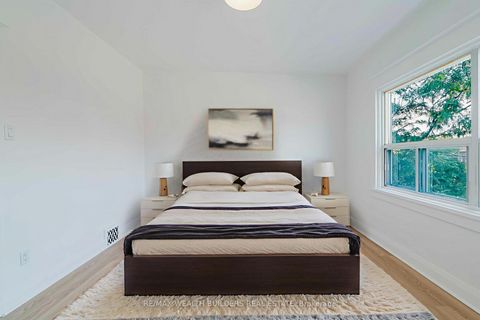 Photo 8 at 4 GREENLAW Avenue, Davenport, Toronto