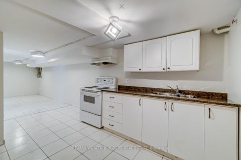 Photo 13 at 4 GREENLAW Avenue, Davenport, Toronto Photo 13 at 4 GREENLAW Avenue, Davenport, Toronto