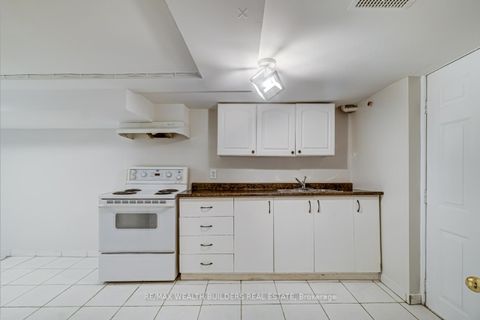 Photo 14 at 4 GREENLAW Avenue, Davenport, Toronto