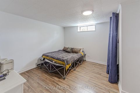Photo 32 at 35 Porter Crescent, Dorset Park, Toronto