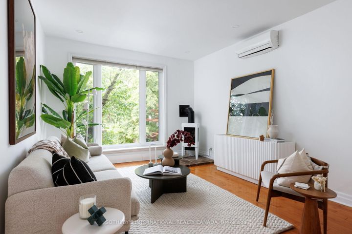Photo 3 at 234 Waverley Road, The Beaches, Toronto