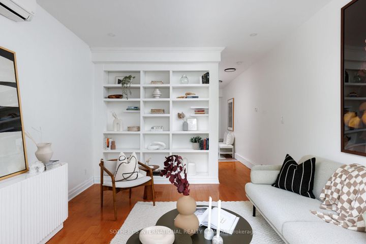 Photo 5 at 234 Waverley Road, The Beaches, Toronto