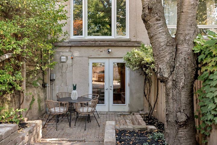 Photo 34 at 234 Waverley Road, The Beaches, Toronto