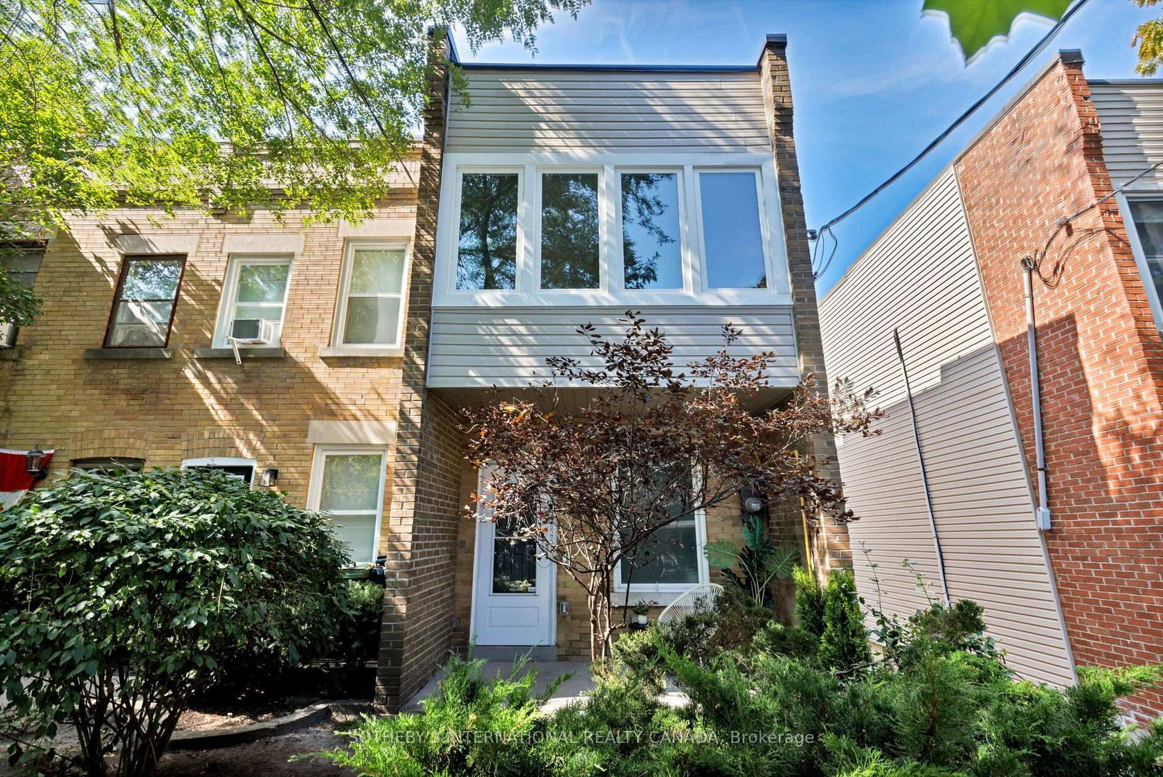 234 Waverley Road, The Beaches, Toronto 2