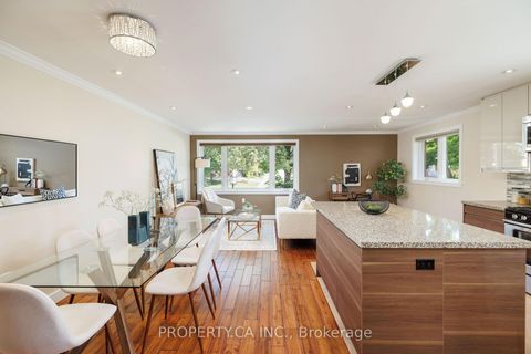 Photo 2 at 316 Renforth Drive, Markland Wood, Toronto