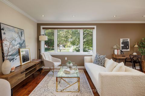 Photo 4 at 316 Renforth Drive, Markland Wood, Toronto