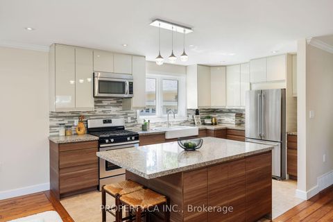 Photo 7 at 316 Renforth Drive, Markland Wood, Toronto