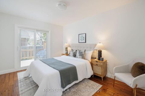 Photo 11 at 316 Renforth Drive, Markland Wood, Toronto