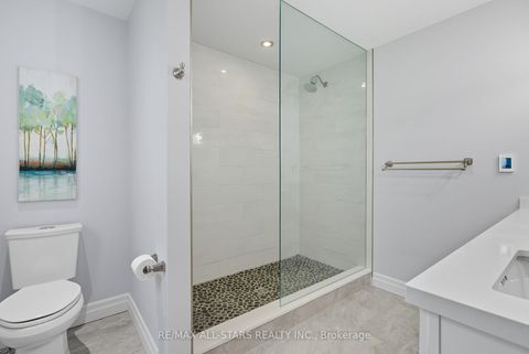 Photo 19 at 29 Patrick Drive, Aurora Highlands, Aurora