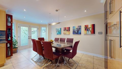 Photo 11 at 25 Flamingo Road, Uplands, Vaughan