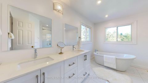 Photo 28 at 25 Flamingo Road, Uplands, Vaughan